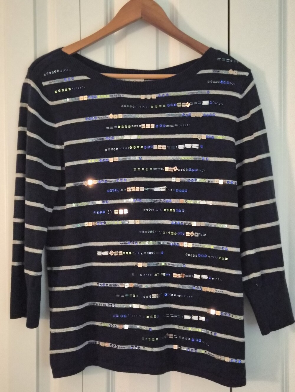 Coldwater Creek Sequined Beaded Striped Sweater Medium 10-12 Navy Blue & White